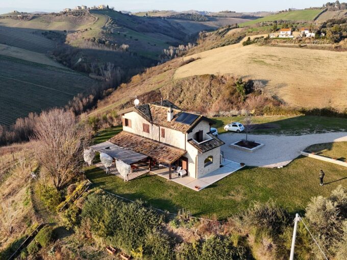Rif. 40 – San Benedetto del Tronto – (Ascoli Piceno)